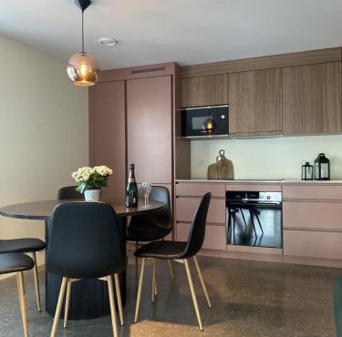 B2 Lakeside Suite Polku Hotel