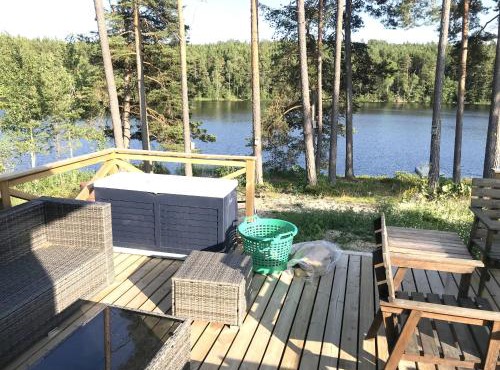 Fantastic house with private jetty and lake view,