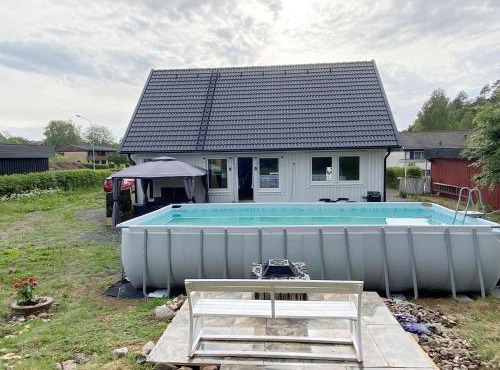 Newly built villa with pool in Perstorp